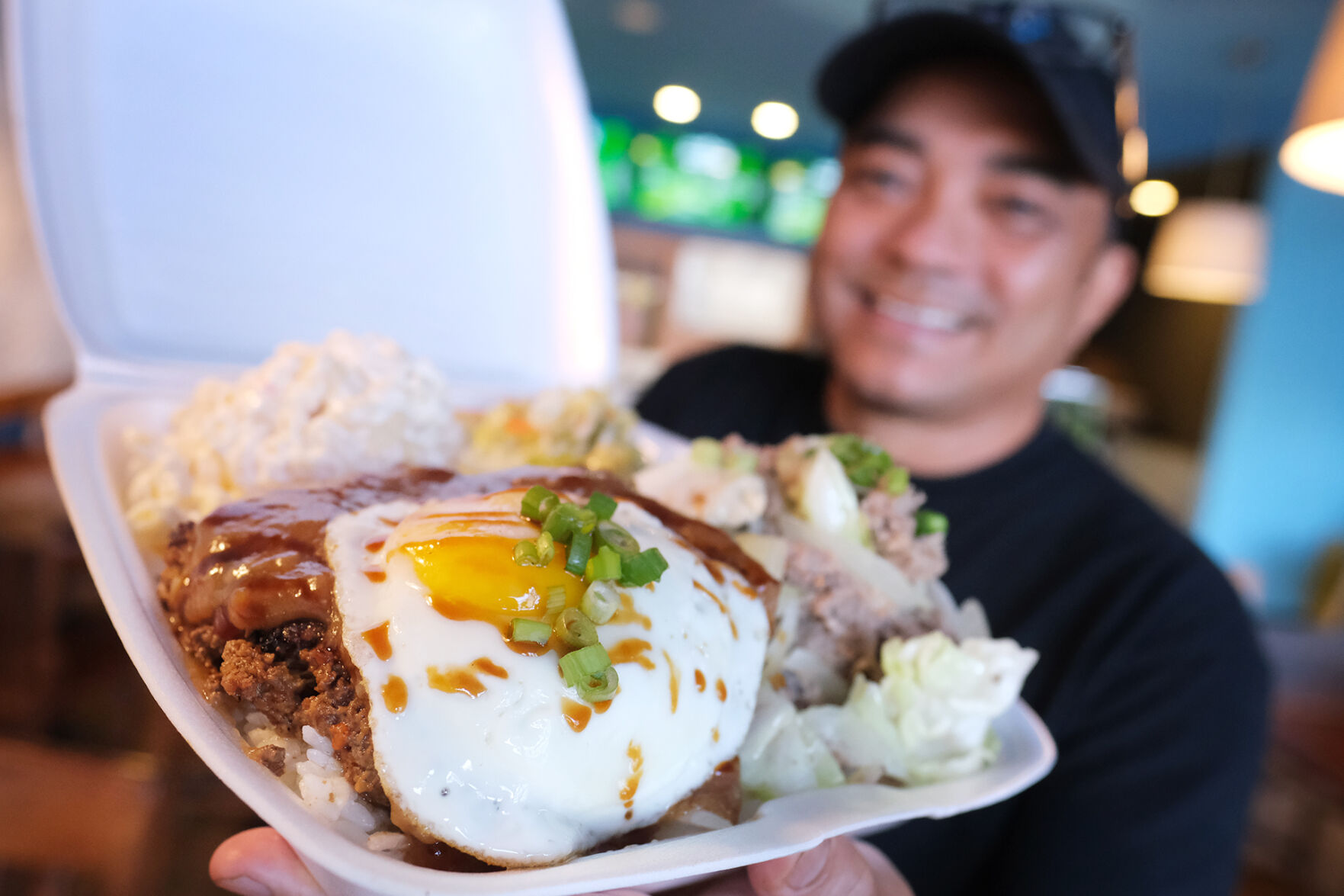 'A plate lunch, Hawaiian-style' 7
